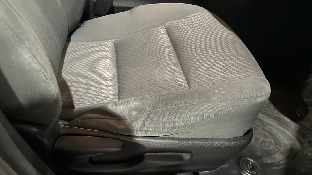 2017 Toyota Kluger Gx (4x2), Automatic, 138520 km, Seats Front RHS Wear