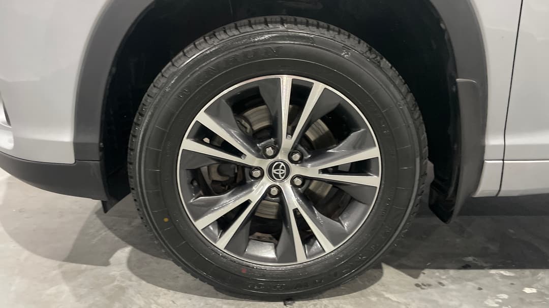 2017 Toyota Kluger Gx (4x2), Automatic, 138520 km, Left Front Wheel