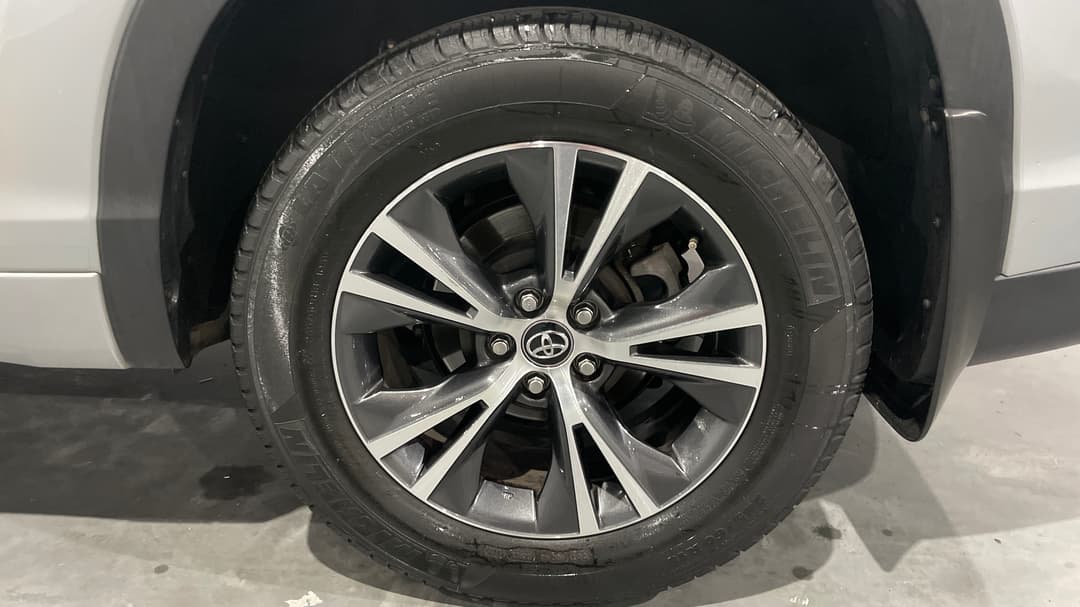 2017 Toyota Kluger Gx (4x2), Automatic, 138520 km, Left Rear Wheel