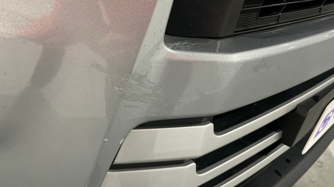 2017 Toyota Kluger Gx (4x2), Automatic, 138520 km, Bumper Front Scuff