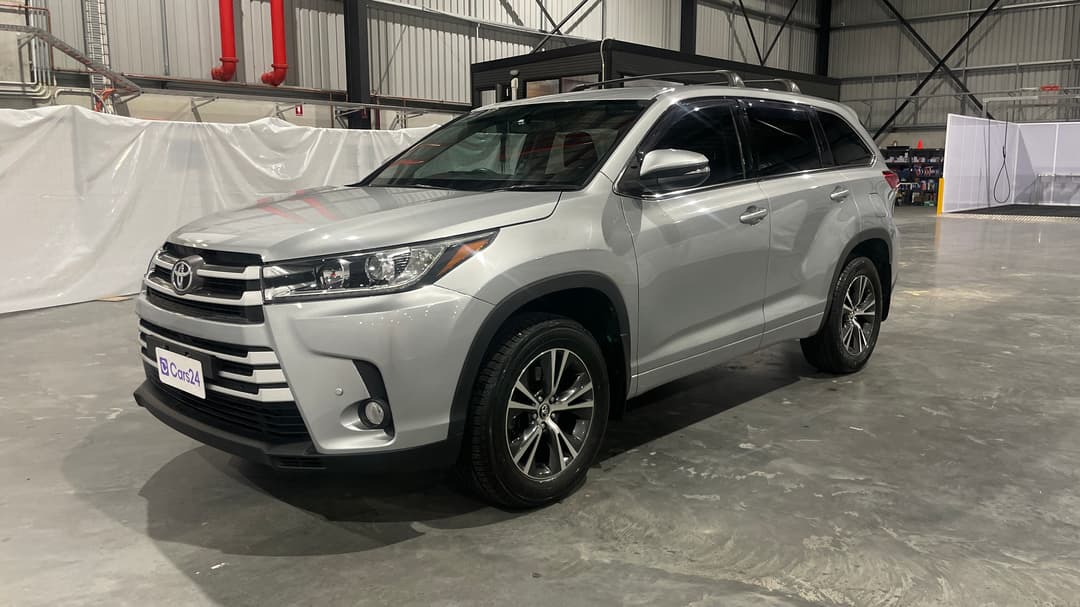2017 Toyota Kluger Gx (4x2), Automatic, 138520 km, Left Front Diagonal (45- Degree) View