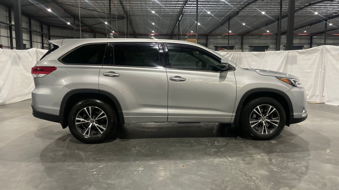 2017 Toyota Kluger Gx (4x2), Automatic, 138520 km, Right Side View