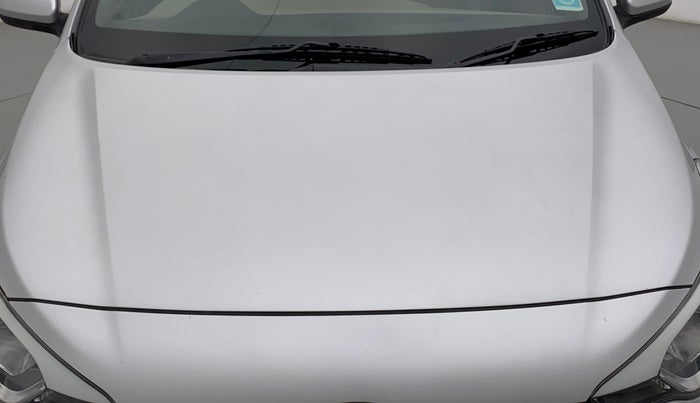 2015 Hyundai Elite i20 MAGNA 1.2, Petrol, Manual, 31,833 km, Bonnet (hood) - Paint has minor damage