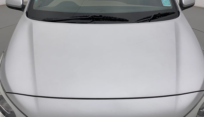2015 Hyundai Elite i20 MAGNA 1.2, Petrol, Manual, 31,833 km, Bonnet (hood) - Slightly dented