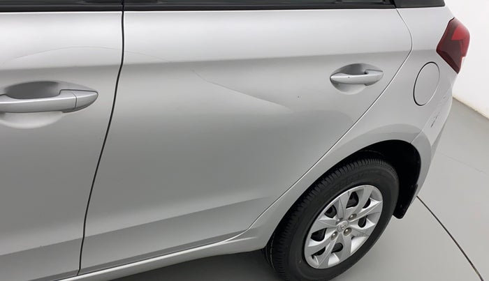 2015 Hyundai Elite i20 MAGNA 1.2, Petrol, Manual, 31,833 km, Rear left door - Minor scratches