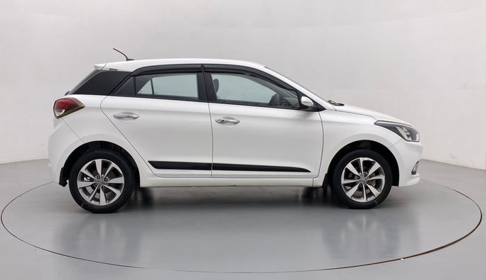 2015 Hyundai Elite i20 ASTA 1.2 (O), Petrol, Manual, 30,940 km, Right Side View