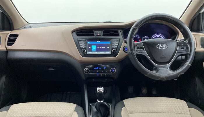 2015 Hyundai Elite i20 ASTA 1.2 (O), Petrol, Manual, 30,940 km, Dashboard