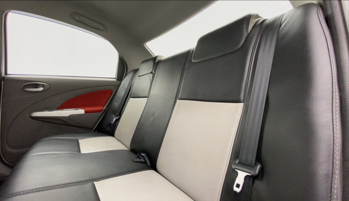 2011 Toyota Etios VX, Petrol, Manual, 11,557 km, Right Side Rear Door Cabin