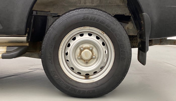 2015 Mahindra Scorpio S2, Diesel, Manual, 52,922 km, Left Rear Wheel