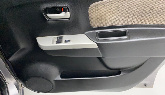 2014 Maruti Wagon R 1.0 LXI CNG, CNG, Manual, 57,087 km, Driver Side Door Panels Control