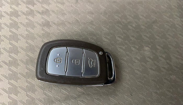 2019 Hyundai Elite i20 ASTA 1.2 (O), Petrol, Manual, 6,402 km, Lock system - Remote key not functional