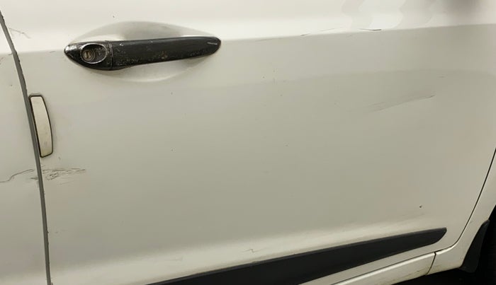 2015 Hyundai Xcent S (O) 1.2, Petrol, Manual, 87,042 km, Driver-side door - Slightly dented