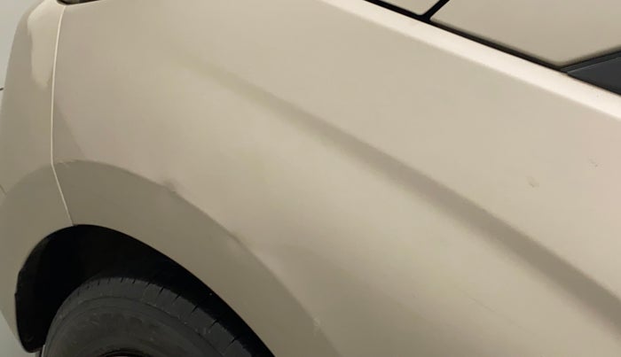 2018 Hyundai NEW SANTRO SPORTZ CNG, CNG, Manual, 1,25,815 km, Left fender - Slightly dented