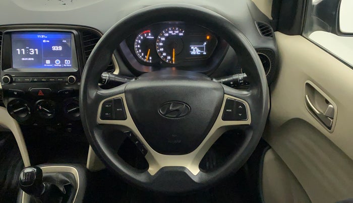 2018 Hyundai NEW SANTRO SPORTZ CNG, CNG, Manual, 1,25,956 km, Steering Wheel Close Up
