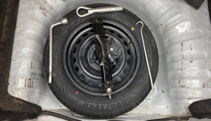 2014 Datsun Go T, Petrol, Manual, 39,307 km, Spare Tyre