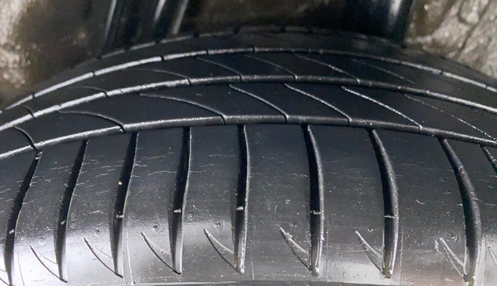 2017 Honda WR-V 1.2 i-VTEC VX MT, Petrol, Manual, 17,511 km, Left Rear Tyre Tread