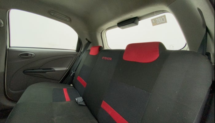 2011 Toyota Etios Liva G, Petrol, Manual, 56,898 km, Right Side Rear Door Cabin