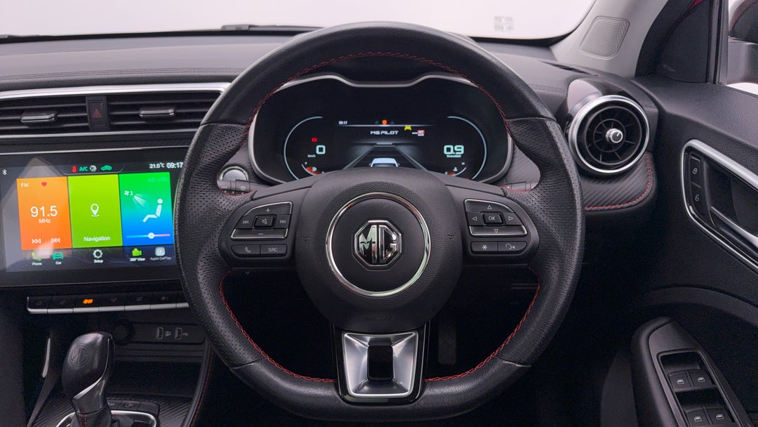 2022 MG Zst Essence, Automatic, 18496 km, Steering Wheel Close-up