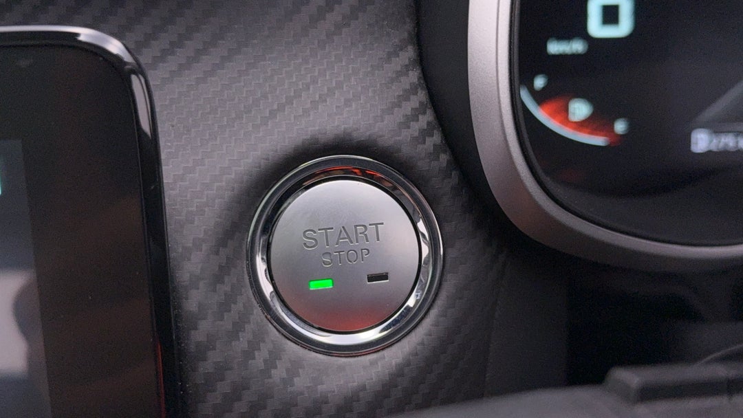 2022 MG Zst Essence, Automatic, 18496 km, Keyless / Button Start