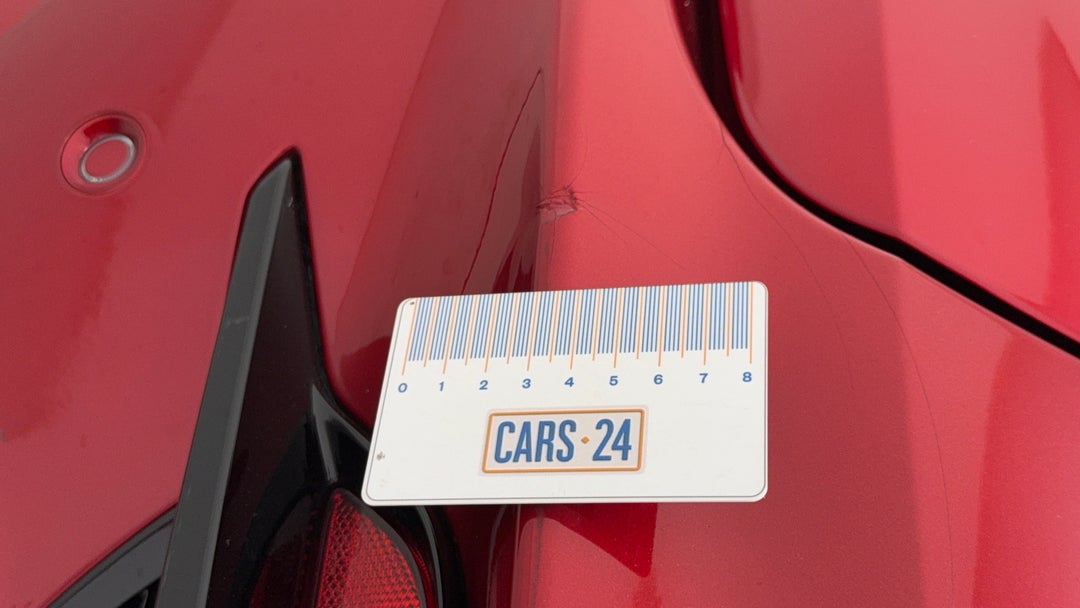 2022 MG Zst Essence, Automatic, 18496 km, Bumper Rear Dent