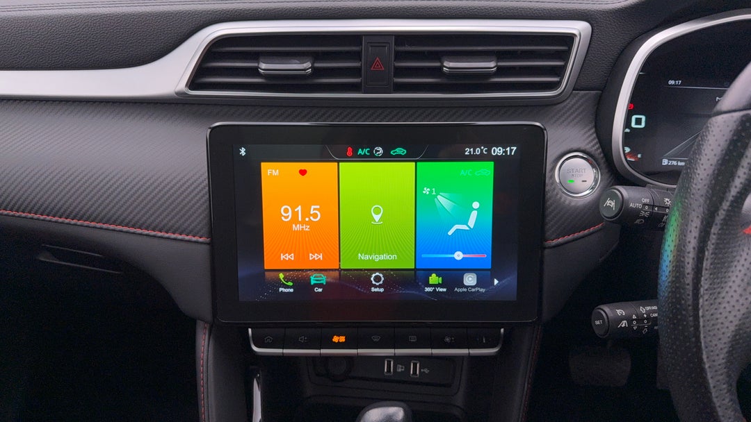 2022 MG Zst Essence, Automatic, 18496 km, Center Console