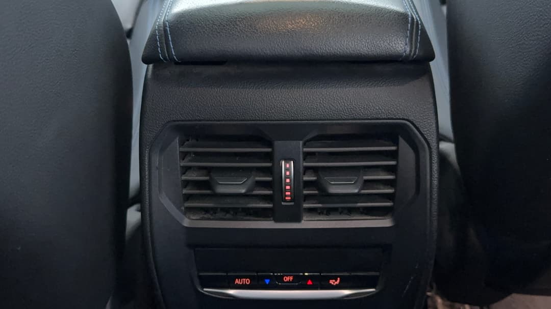 2021 BMW 3 30e M Sport Phev, Automatic, 47835 km, Rear A/C Vent