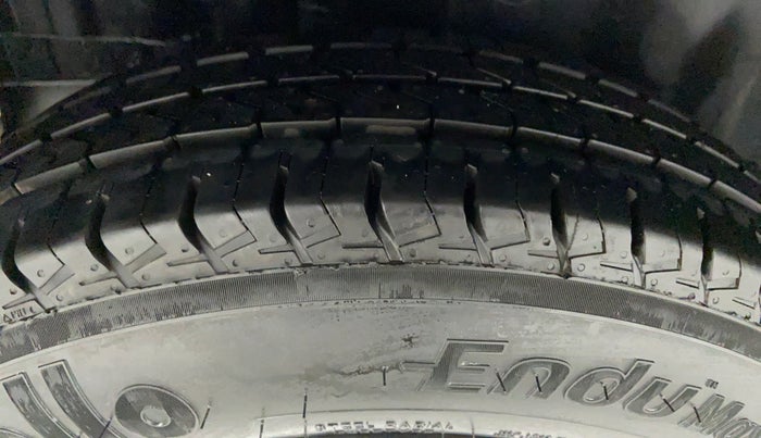 2012 Maruti Swift VDI, Diesel, Manual, 38,289 km, Right Rear Tyre Tread