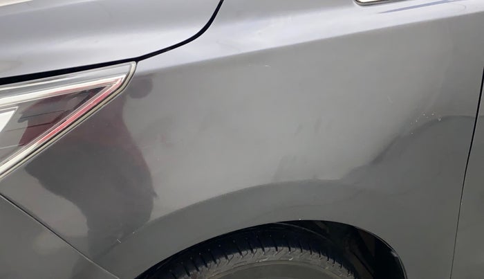 2018 Toyota Innova Crysta 2.8 ZX AT 7 STR, Diesel, Automatic, 47,029 km, Left fender - Slightly dented