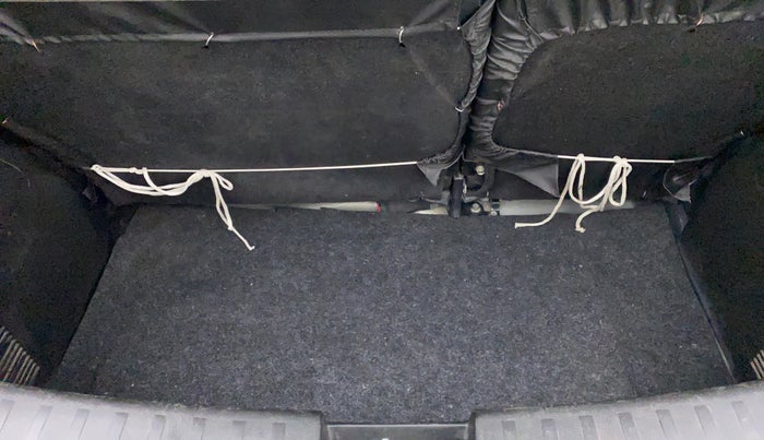 2015 Maruti Swift VDI ABS, Diesel, Manual, 76,491 km, Boot Inside View