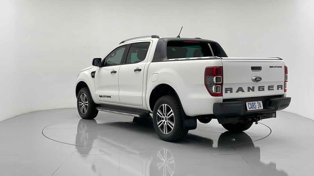 Left Back Diagonal (45- Degree) View