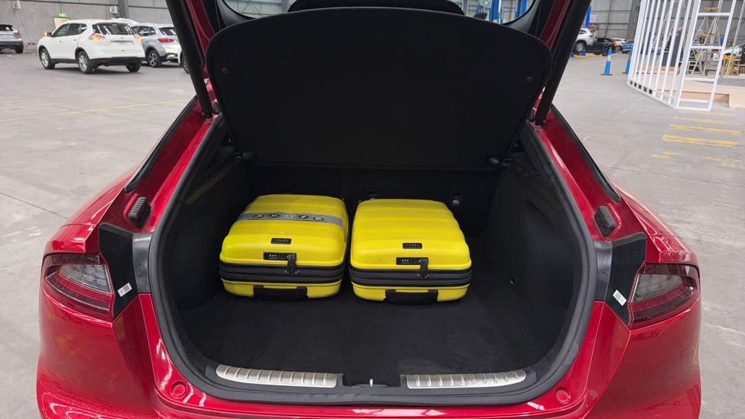 2019 Kia Stinger Gt (red Leather), Automatic, 135957 km, Boot Inside View with Luggage