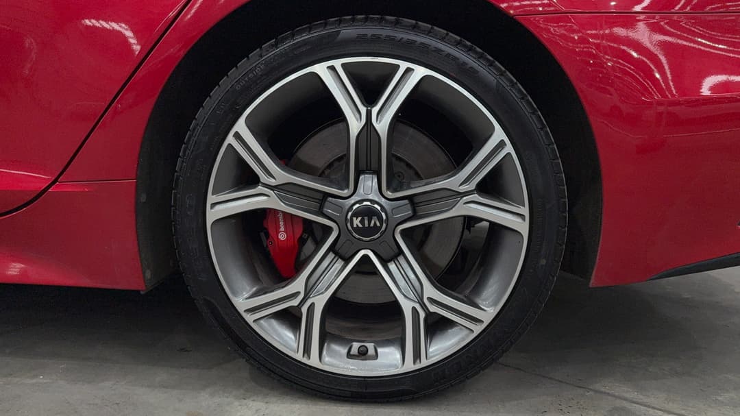 2019 Kia Stinger Gt (red Leather), Automatic, 135957 km, Left Rear Wheel