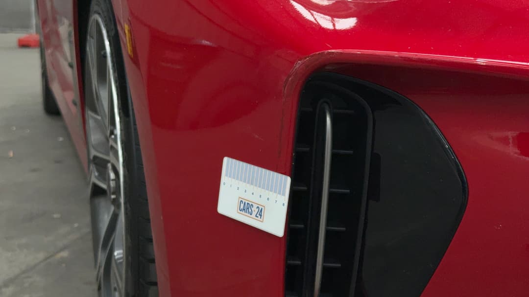 2019 Kia Stinger Gt (red Leather), Automatic, 135957 km, Bumper Front Scratch