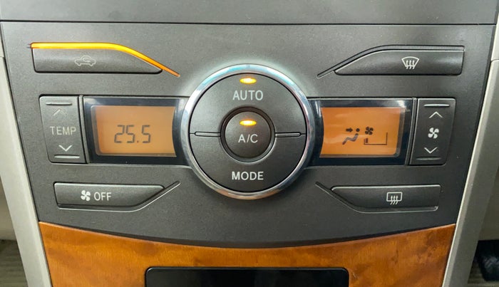 2010 Toyota Corolla Altis VL AT, Petrol, Automatic, 48,863 km, Automatic Climate Control
