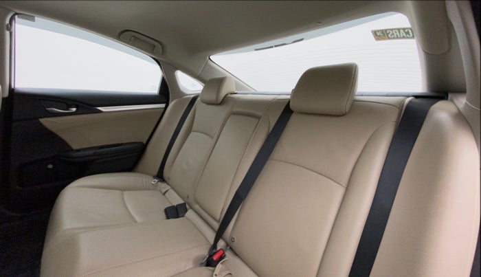 2019 Honda Civic 1.8L I-VTEC ZX CVT, Petrol, Automatic, 32,254 km, Right Side Rear Door Cabin