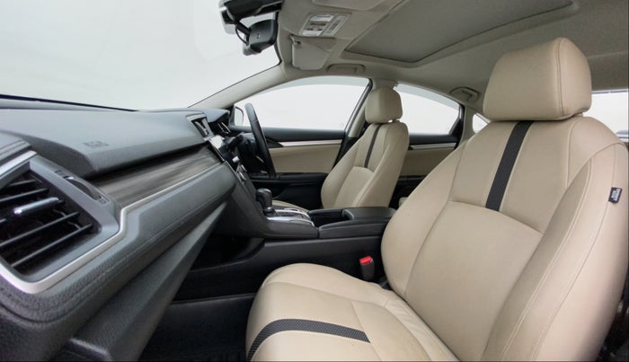 2019 Honda Civic 1.8L I-VTEC ZX CVT, Petrol, Automatic, 32,254 km, Right Side Front Door Cabin