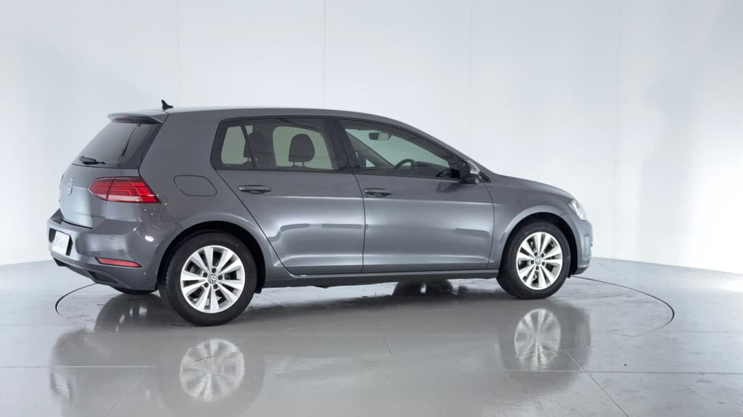 2018 Volkswagen Golf 110tsi, Automatic, 81960 km, Right Back Diagonal (45- Degree) View