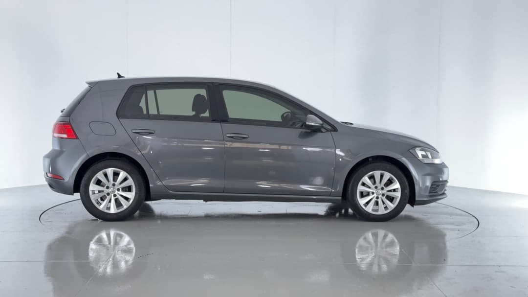 2018 Volkswagen Golf 110tsi, Automatic, 81960 km, Right Side View
