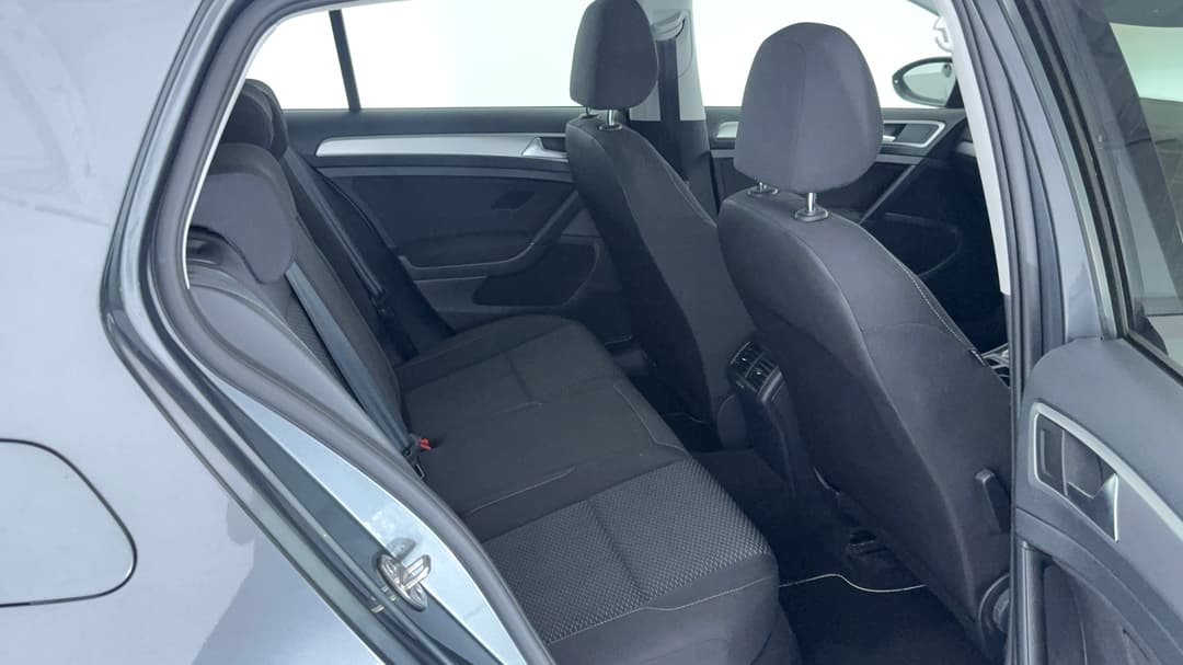 2018 Volkswagen Golf 110tsi, Automatic, 81960 km, Right Side Rear Door Cabin View