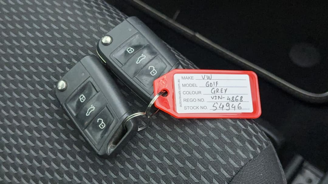 2018 Volkswagen Golf 110tsi, Automatic, 81960 km, Key Close-up
