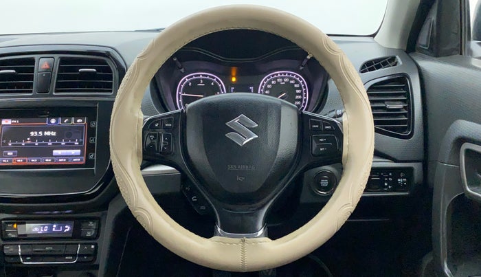 2018 Maruti Vitara Brezza ZDI PLUS DUAL TONE, Diesel, Manual, 38,850 km, Steering Wheel Close Up
