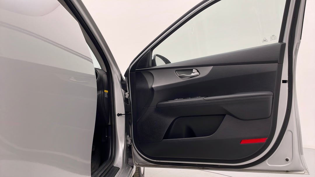 2020 Kia Cerato S, Automatic, 56813 km, Speaker View