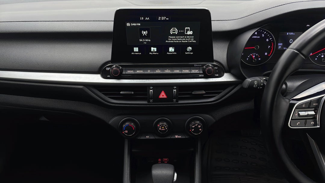 2020 Kia Cerato S, Automatic, 56813 km, Center Console