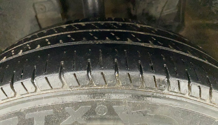 2018 Datsun Redi Go S 1.0, Petrol, Manual, 60,183 km, Left Front Tyre Tread