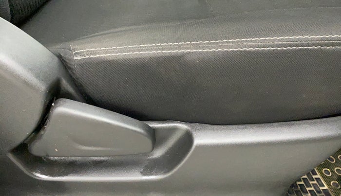 2018 Datsun Redi Go S 1.0, Petrol, Manual, 60,183 km, Driver Side Adjustment Panel