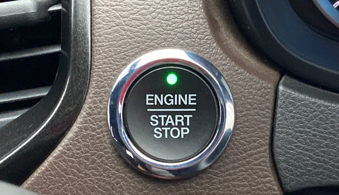 2018 Ford FREESTYLE TITANIUM + 1.2 TI-VCT, Petrol, Manual, 6,977 km, Keyless Start/ Stop Button