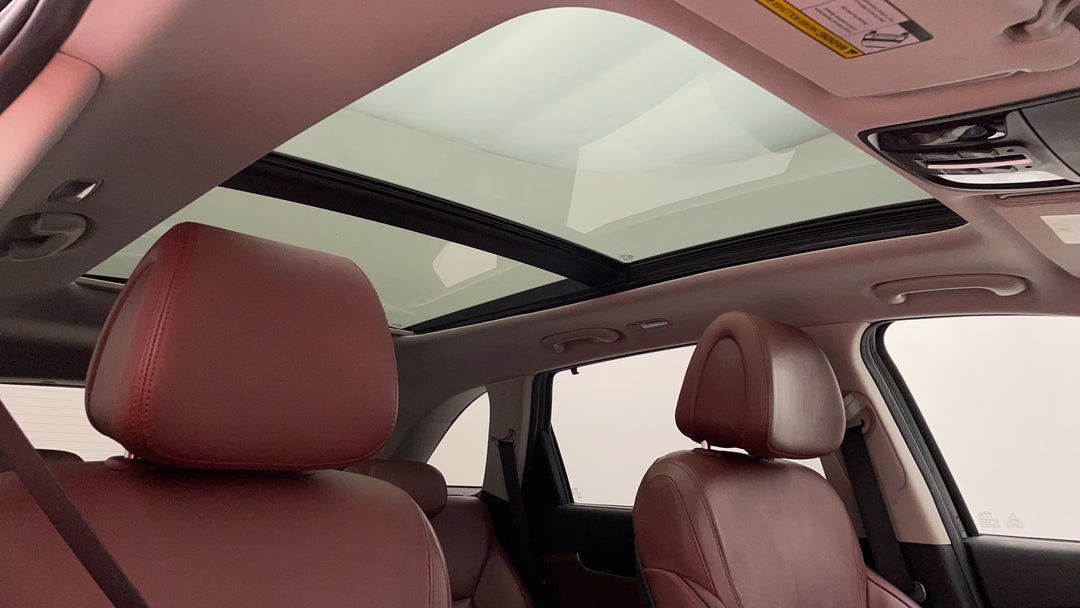 Interior Sunroof/Moonroof