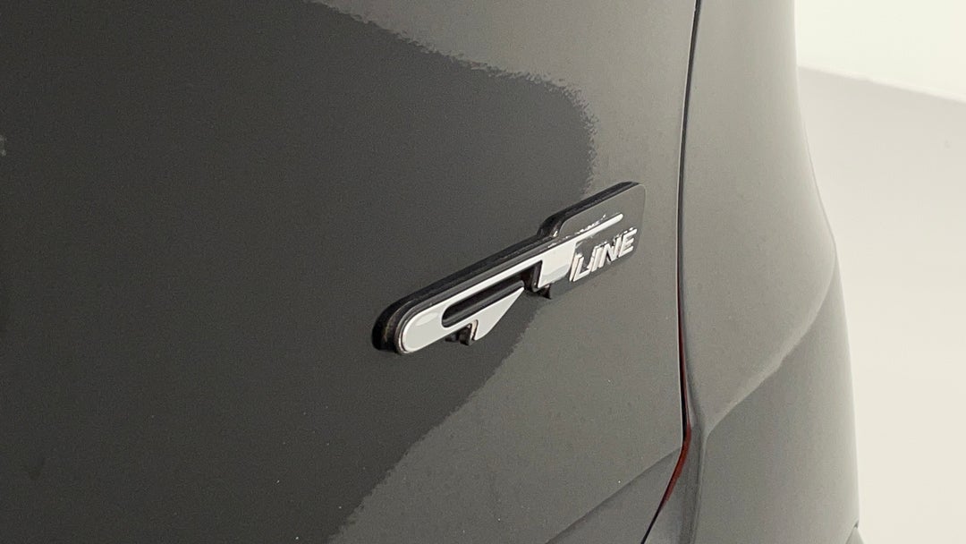 Badge (Boot Right Side)