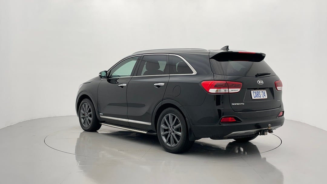 Left Back Diagonal (45- Degree) View