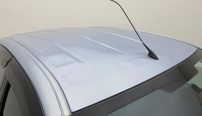2012 Toyota Etios Liva G, Petrol, Manual, 63,983 km, Roof - Slightly dented